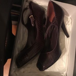 Ralph Lauren peep toe pumps in box